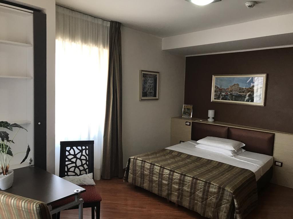 Hotel Dulcinea Muggia Exterior photo